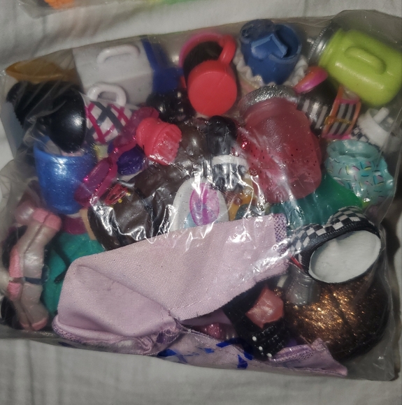 Huge Tiny Toy Lot - Hatchimals, Zuru Mini Brands, Squinkies, L.O.L. Tots + More! - Picture 6 of 8